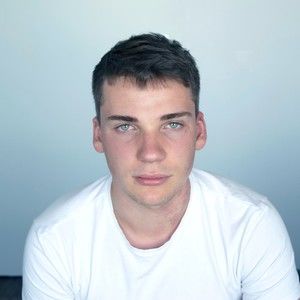 Meet your Posher, Jeannette